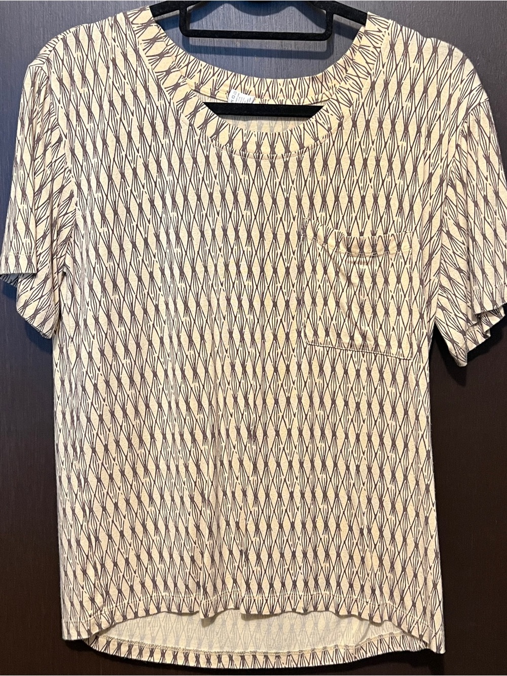Kate Quinn Short-Sleeve Pocket Boxy Top Sketched Argyle Size small